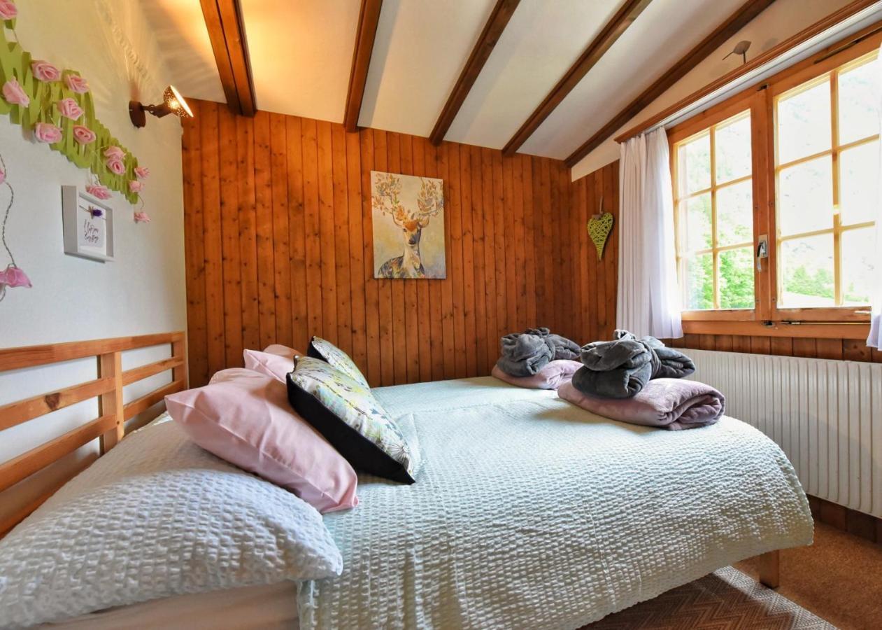 Вілла Spellbound A Romantic Hideaway For Adults Aged 18-35 Лаутербруннен Екстер'єр фото